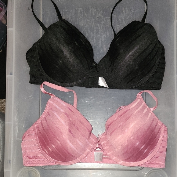 Women's Black and Pink Bra Set - Picture 1 of 9